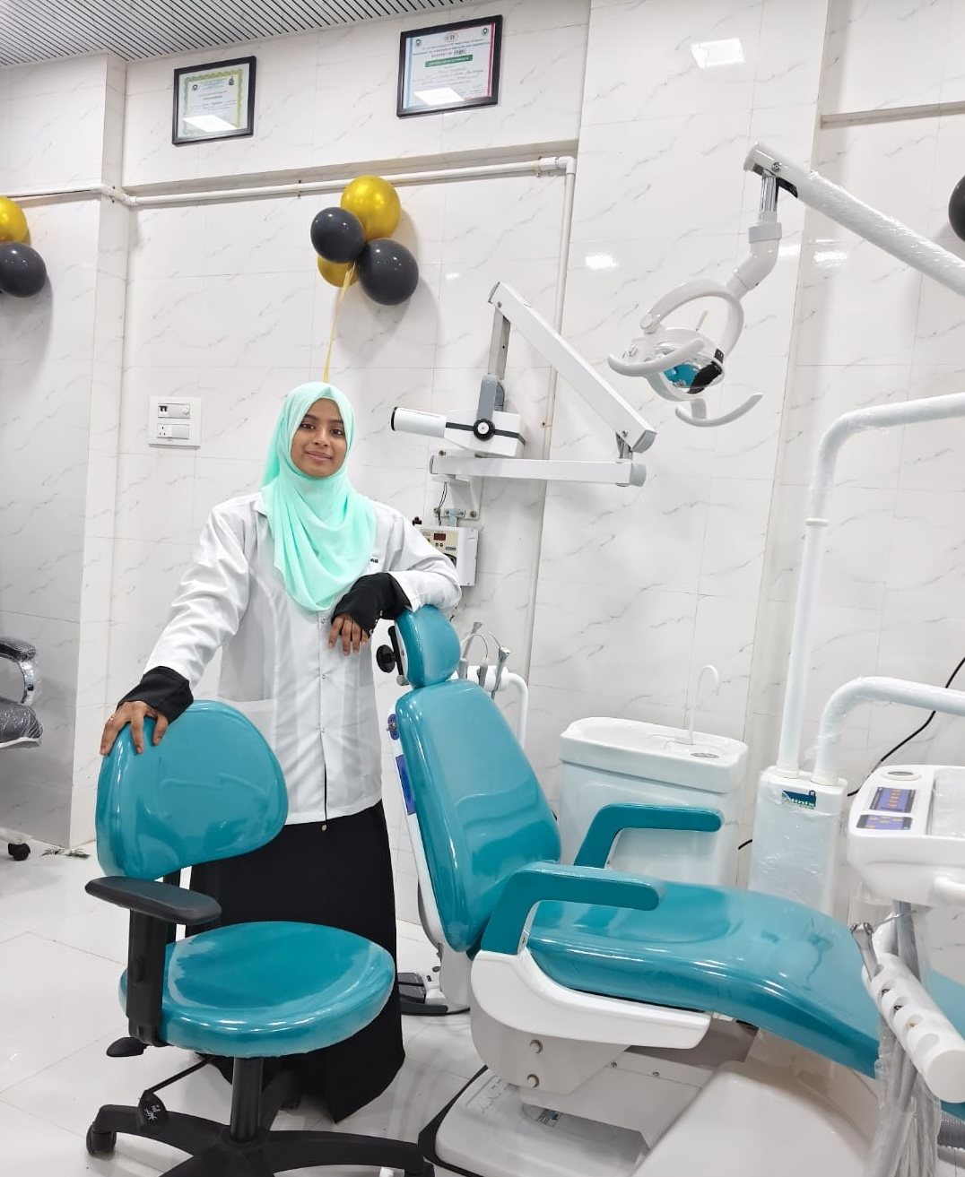 Dr. Muskan Majgaonkar at her clinic in Mira Road East